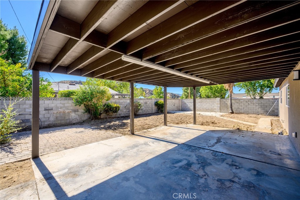 Not Applicable-105 - Residential Lease