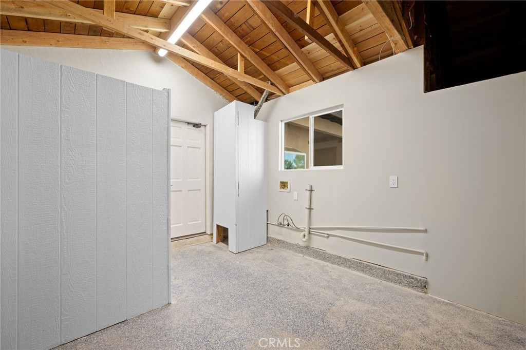 Not Applicable-105 - Residential Lease