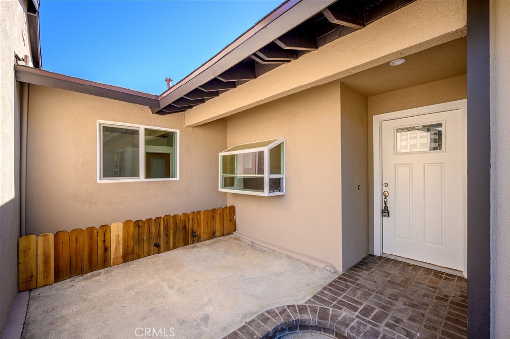 Not Applicable-105 - Residential Lease