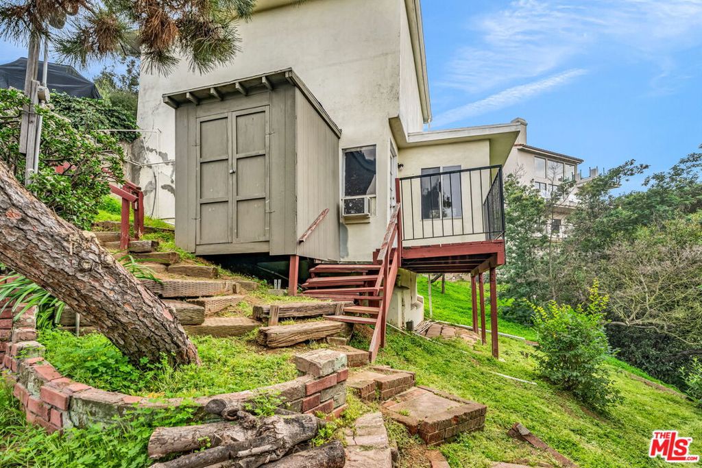 7191 Woodrow Wilson Drive