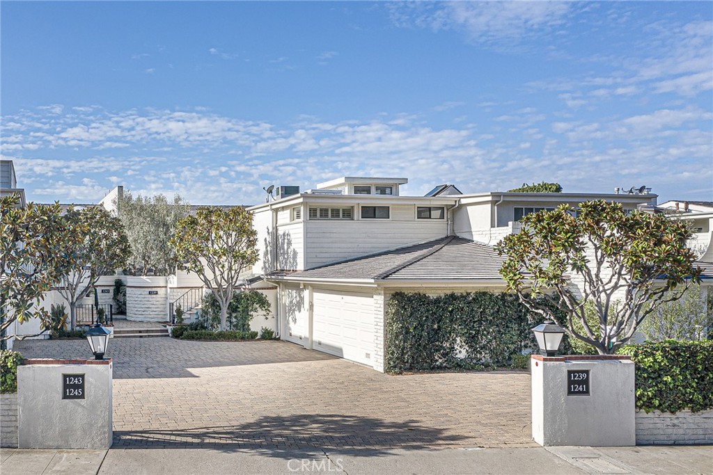 1241 Bayside Drive 209
