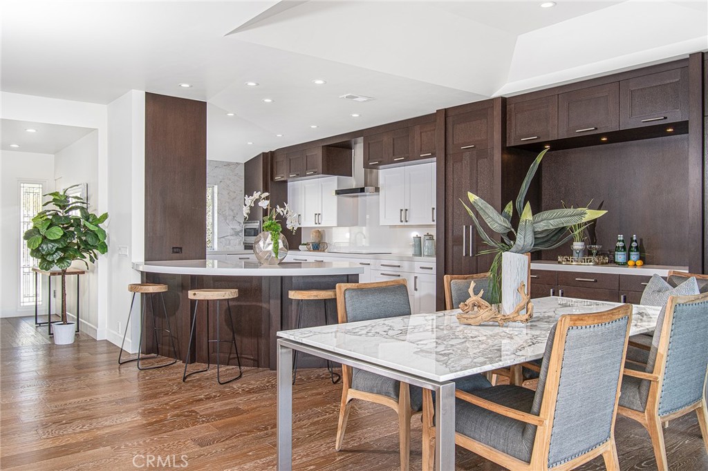 Mai Kai Condos (MAIK) - Residential