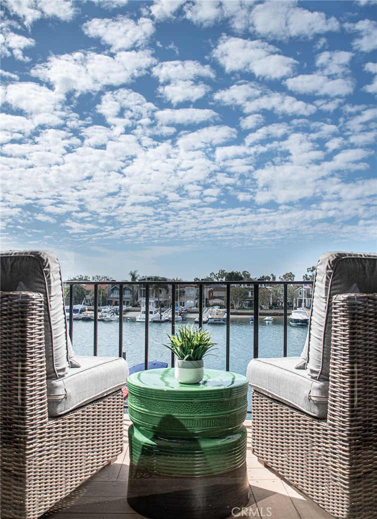 Mai Kai Condos (MAIK) - Residential