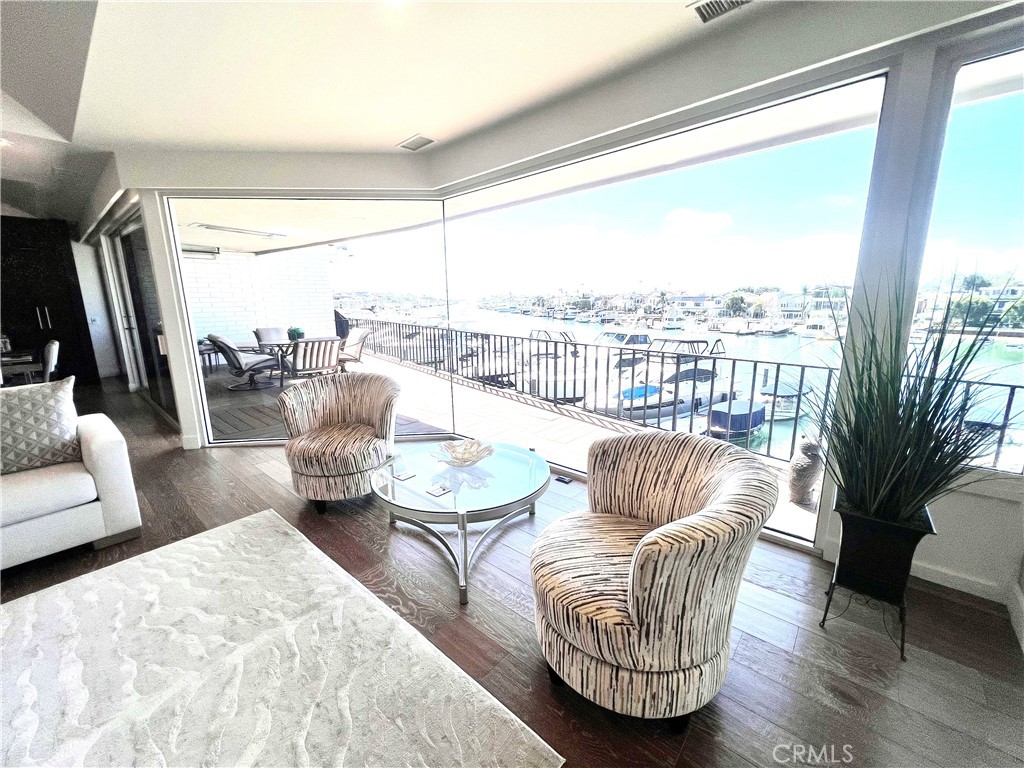 Mai Kai Condos (MAIK) - Residential