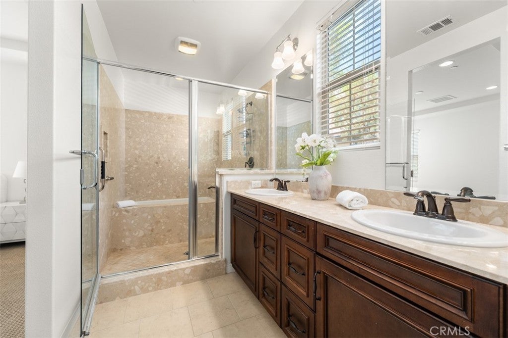 177 Bright Poppy, Irvine CA 92618 - Photo 16