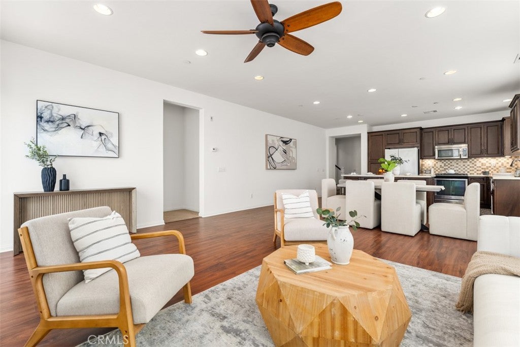 177 Bright Poppy, Irvine CA 92618 - Photo 12