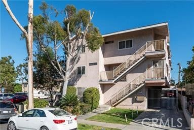 Photo of 912 S Ash Avenue #6, Inglewood, CA 90301 (MLS # SB26192912)