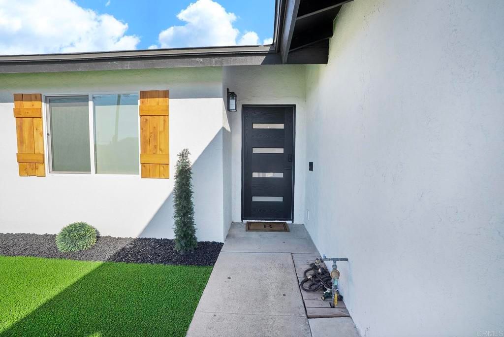 Photo of 953 Maria Way Way, Chula Vista, CA 91911 (MLS # PTP2601375)