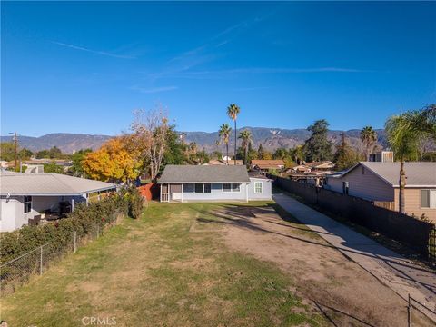 Properties 33 25562 Jane Street San Bernardino CA 92404