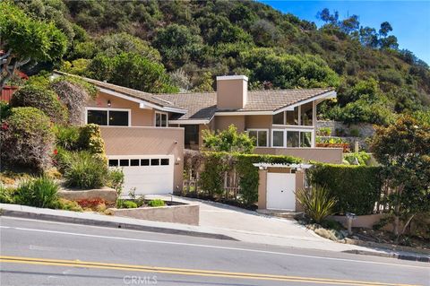 Photo of 431 Nyes Place, Laguna Beach, CA 92651 (MLS # LG26068804)