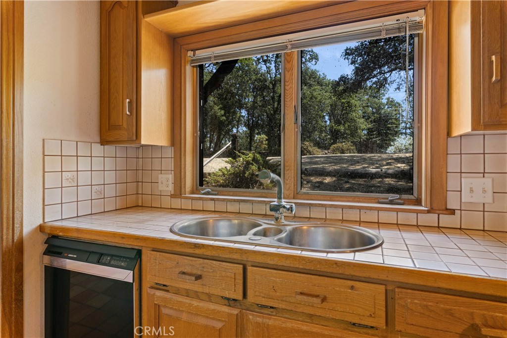 2209 Diane Way