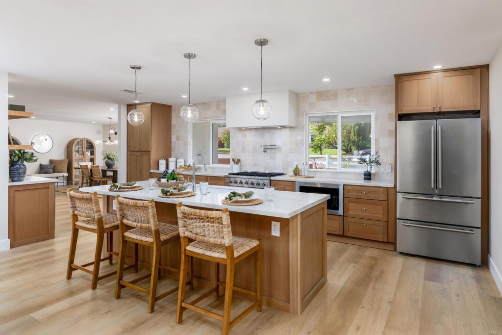 945 Berkshire Ct