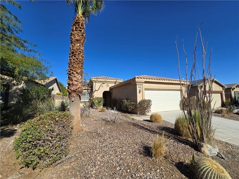 Photo of 736 Summit Drive, Palm Springs, CA 92262 (MLS # CV26023293)