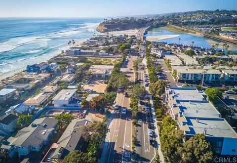 2715 Camino Del Mar Del Mar CA 92014