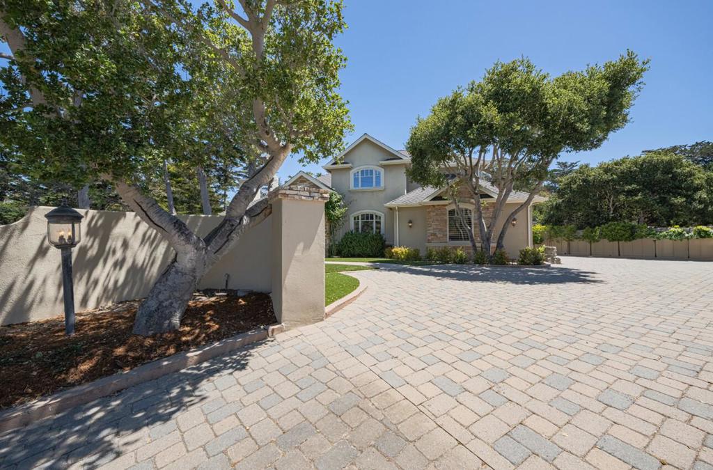 471 El Dorado Street