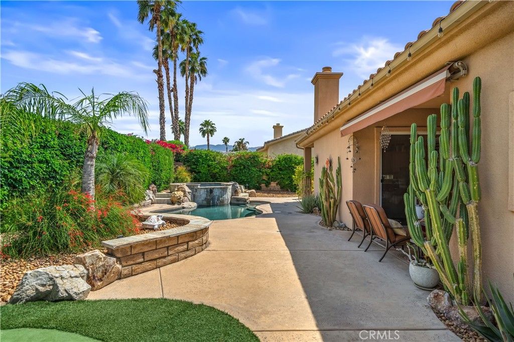 listing image 130729794720802773297