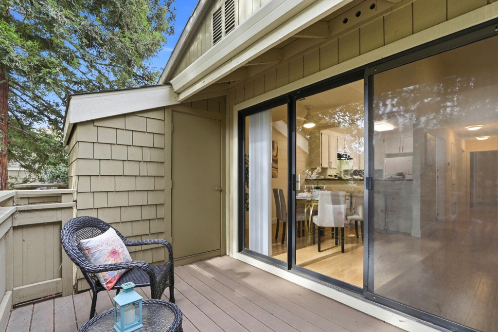 BLOSSOM HILL - Residential