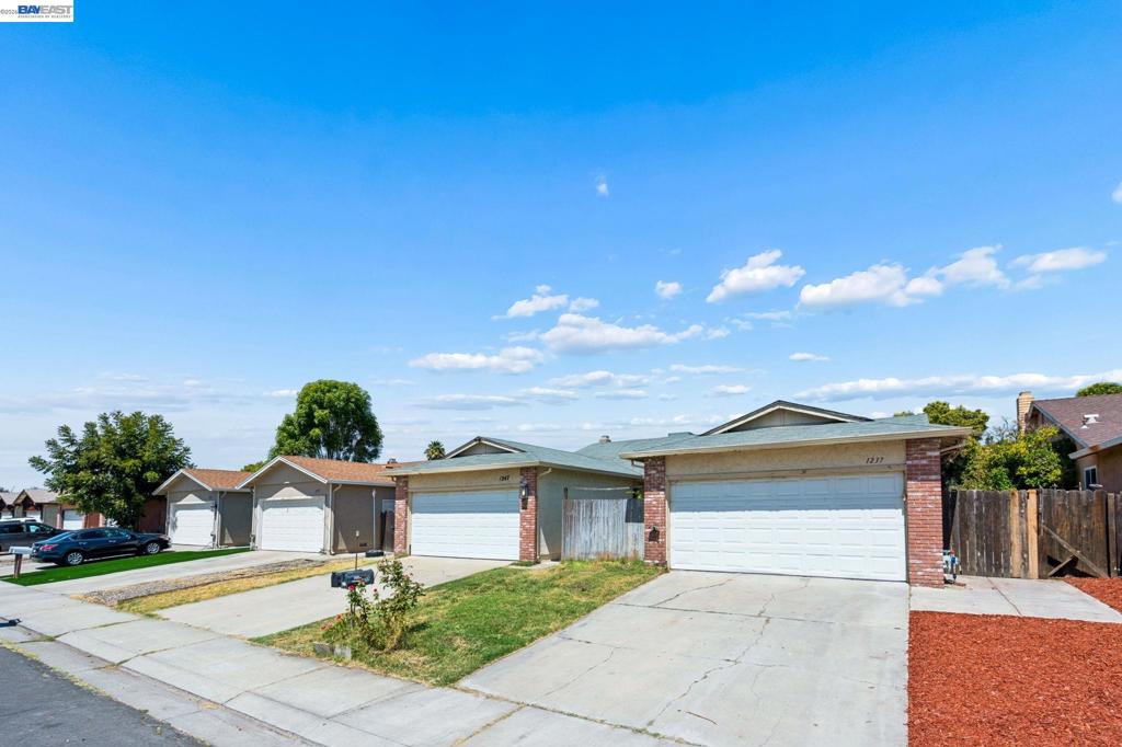 1247 Johnson Ct