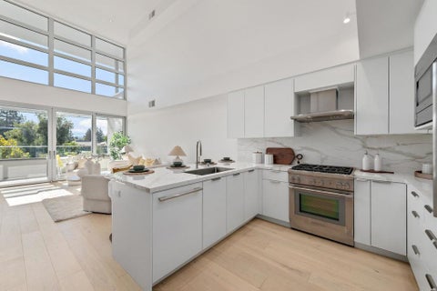 Photo of 3225 El Camino Real #301, Palo Alto, CA 94306 (MLS # ML82062987)
