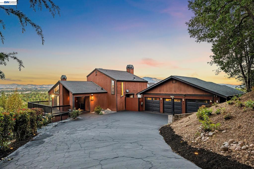 15 Surmont Ct Ct