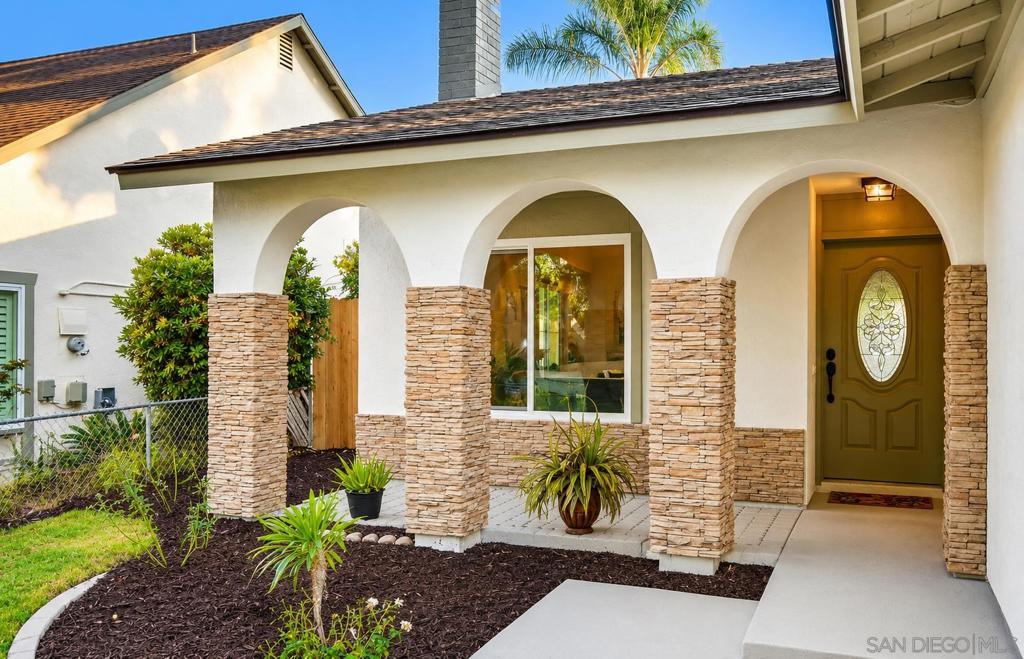 1021 Hazen