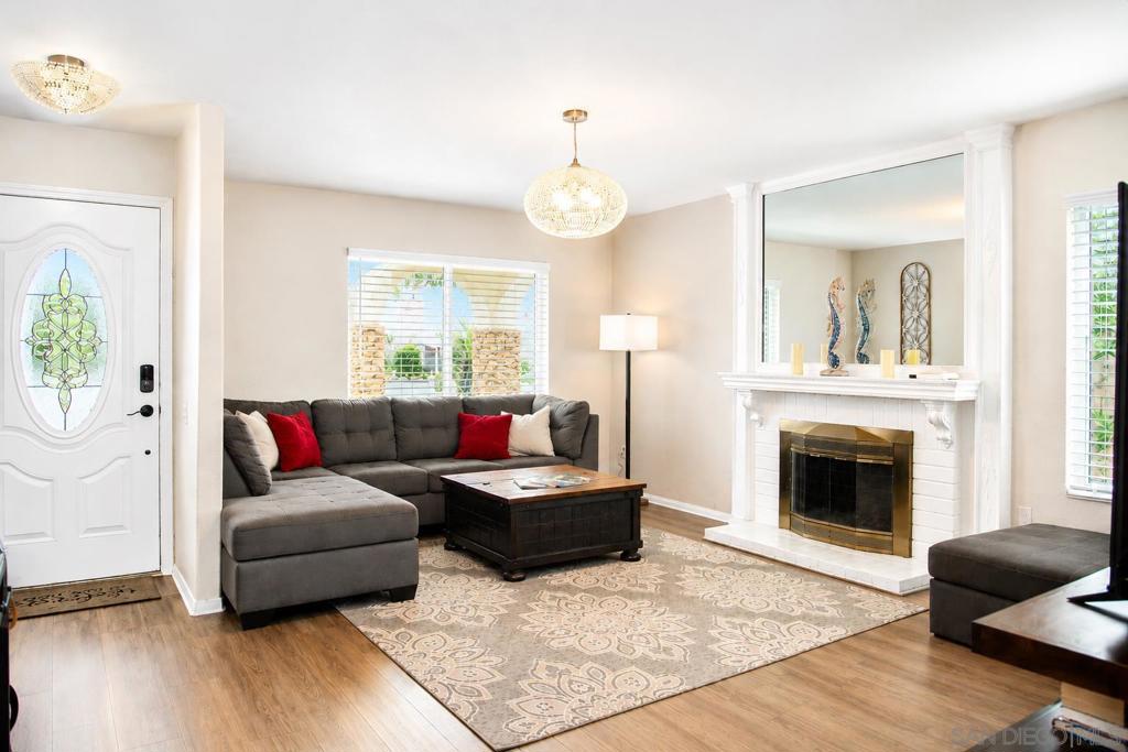 1021 Hazen
