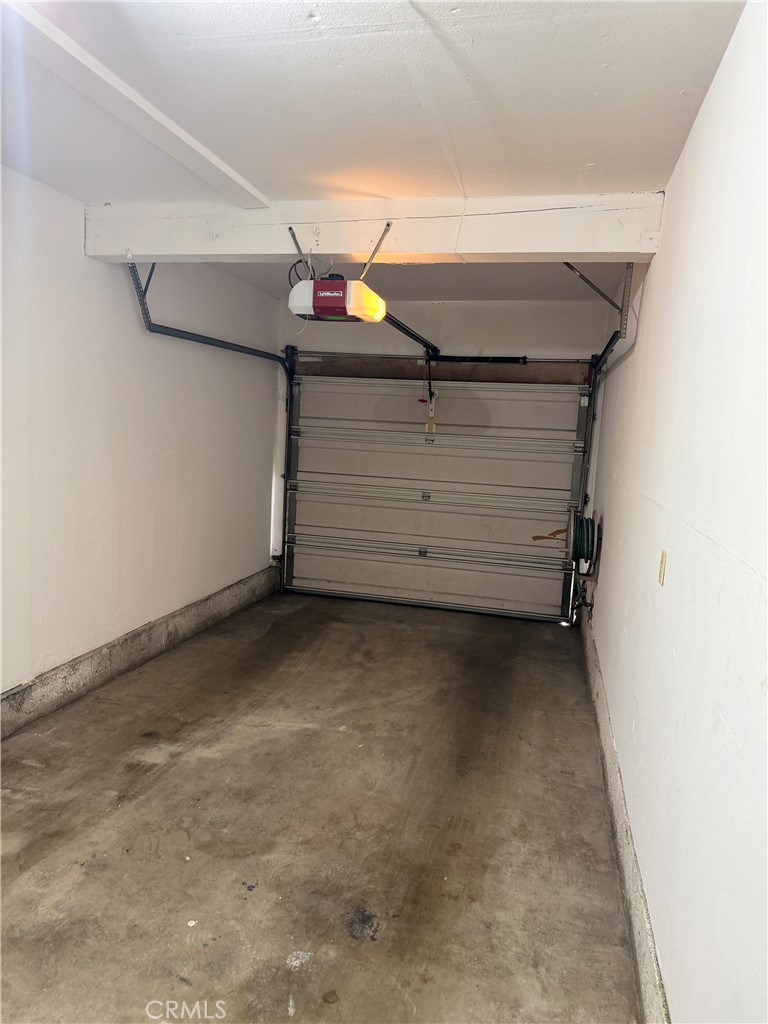 Unknown - Residential Lease