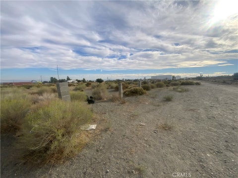 Photo of 0 Minero, Pinon Hills, CA 92372 (MLS # IV26208332)