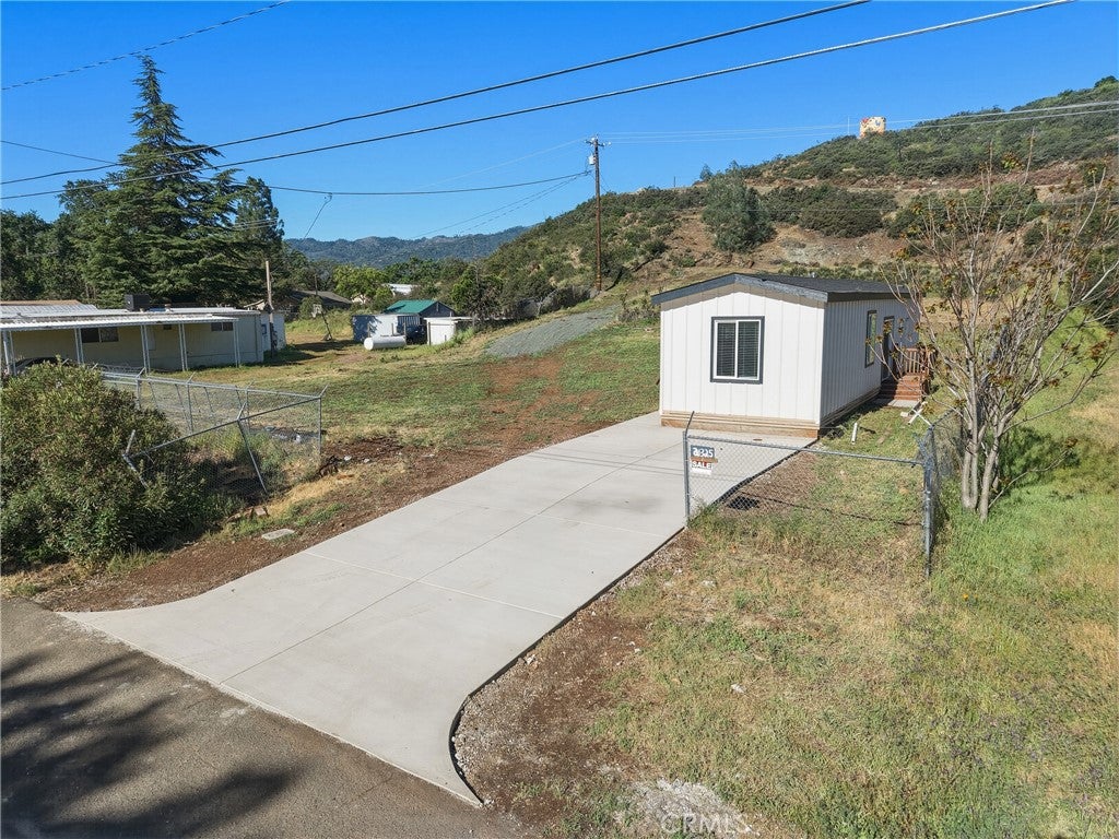 21325 Stewart