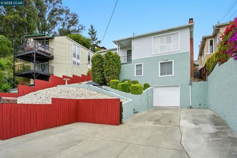 7968 Michigan Ave Oakland CA 94605