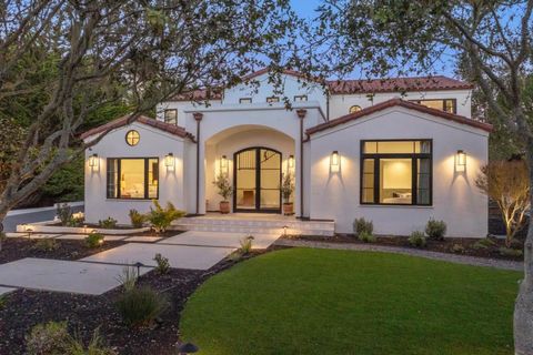 543 Asilomar Boulevard Pacific Grove CA 93950