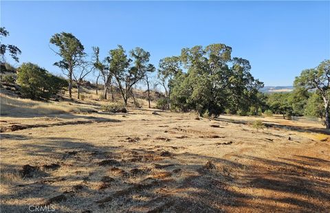 Photo of 16372 15th Avenue, Clearlake, CA 95422 (MLS # LC25186418) Photo of 16372 15th Avenue, Clearlake, CA 95422 (MLS # LC25186418)