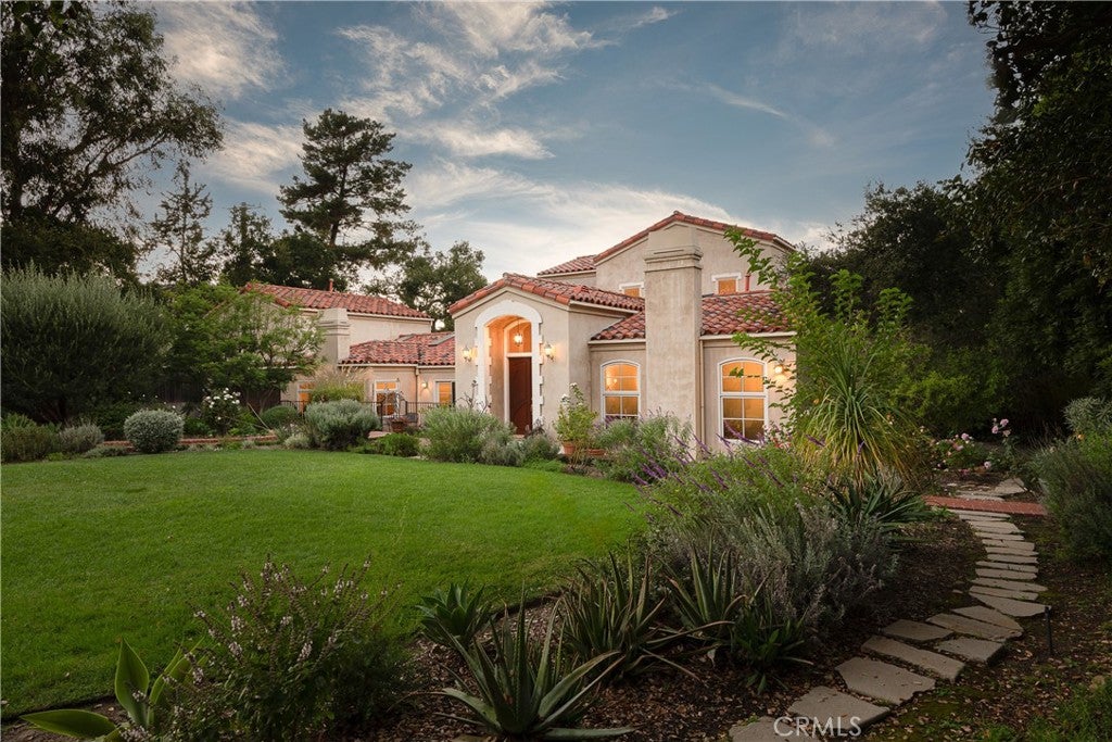 21149 Entrada Road