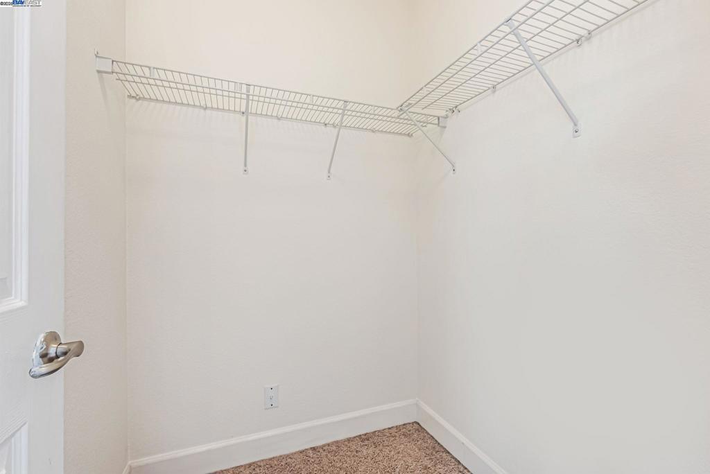 BRENTWOOD - Residential