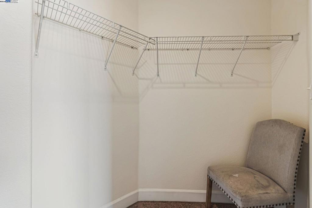 BRENTWOOD - Residential