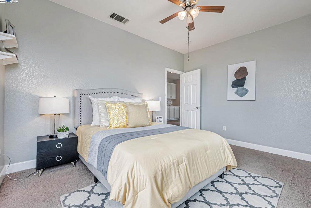 BRENTWOOD - Residential