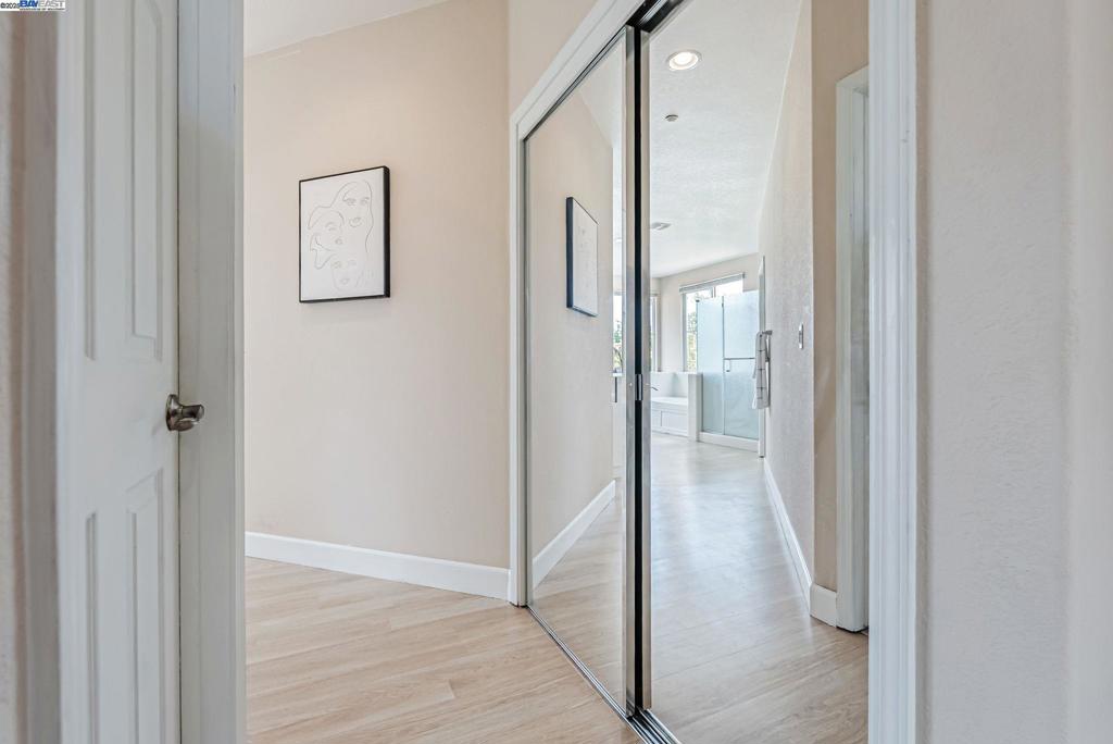 BRENTWOOD - Residential