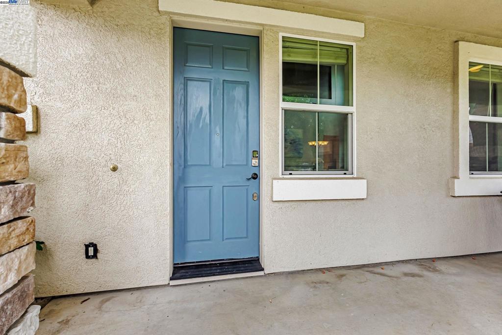 BRENTWOOD - Residential