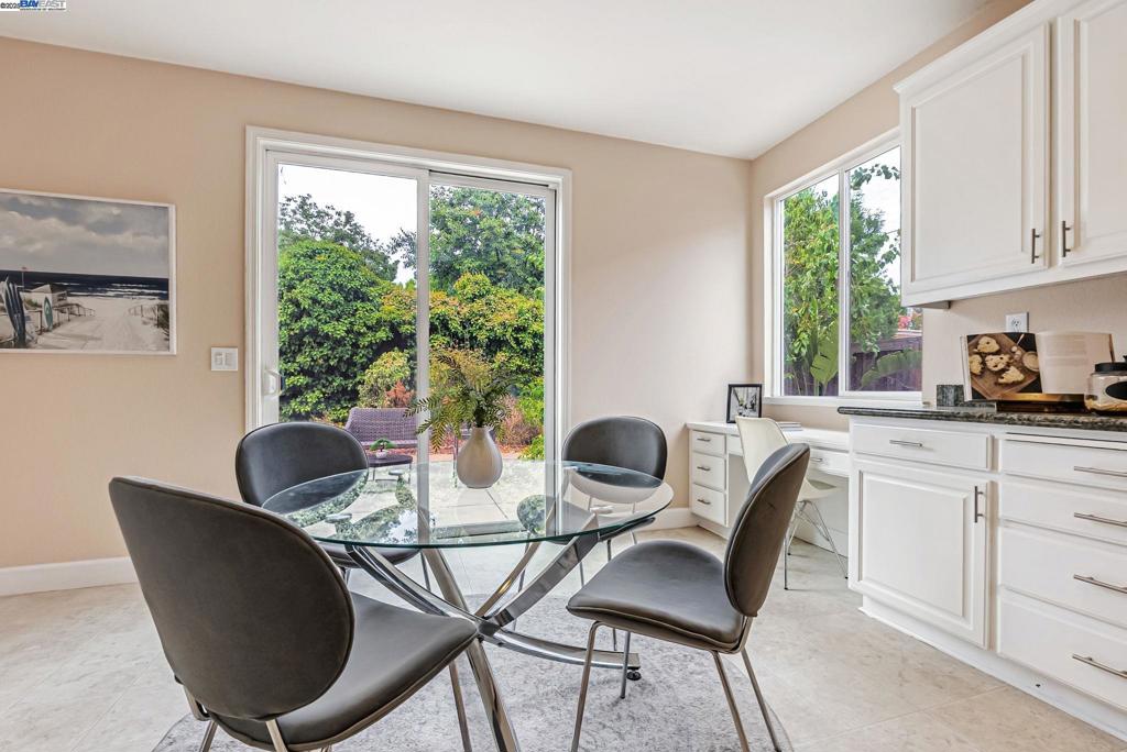 BRENTWOOD - Residential