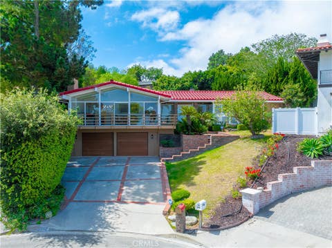 Photo of 6002 Via Sonoma, Rancho Palos Verdes, CA 90275 (MLS # PV26180228)