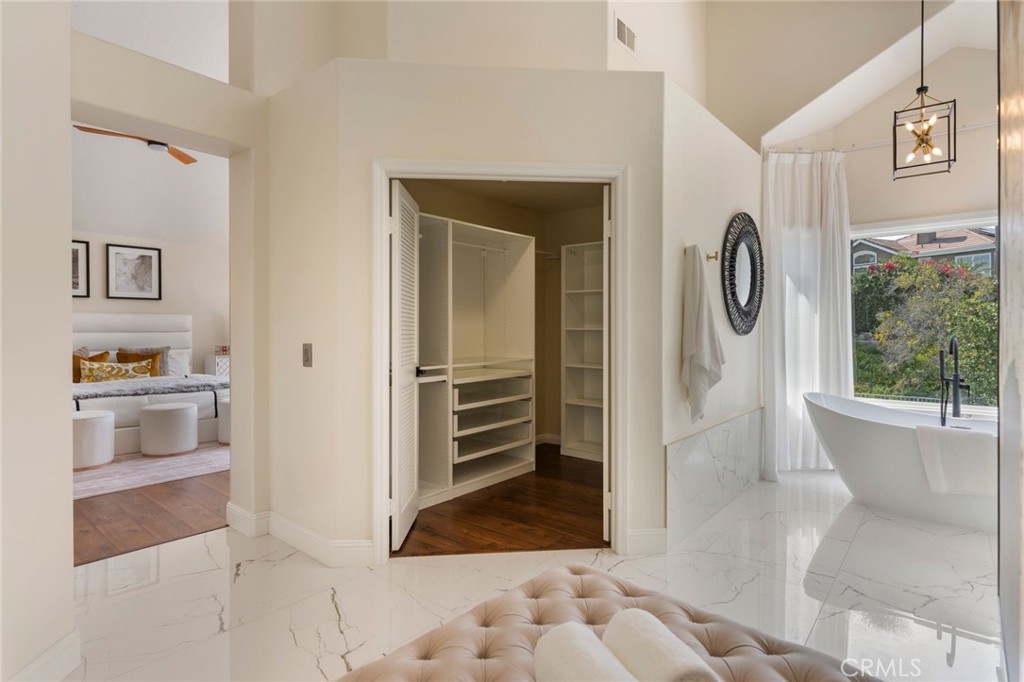 East Hill (EH) - Residential