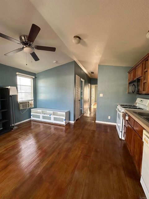 86 Corso Di Italia 157 Chula Vista CA 91910