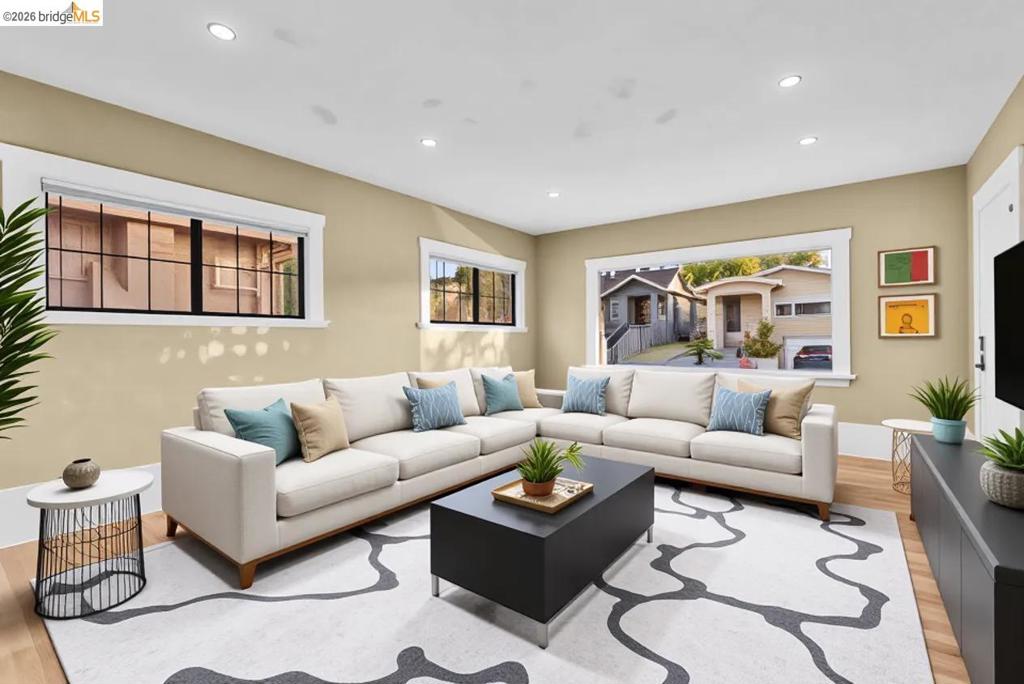 3275 Hyde ST, Oakland CA 94601