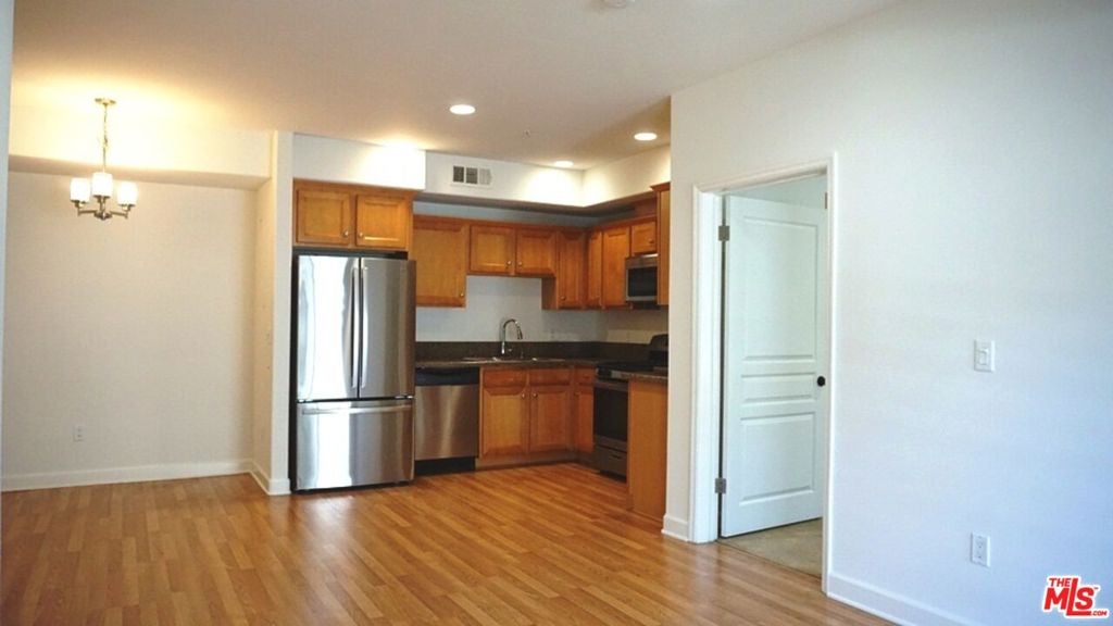 2311 W 10th Street 203
