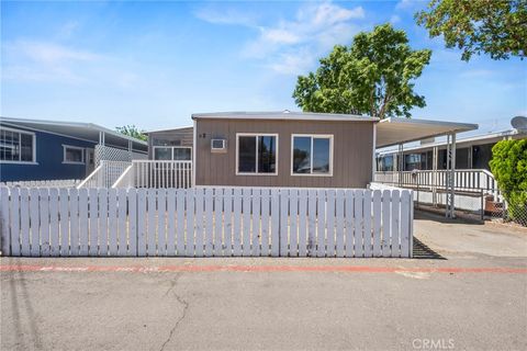 Photo of 3157 E AVE I #B2, Lancaster, CA 93535 (MLS # SR26100397)