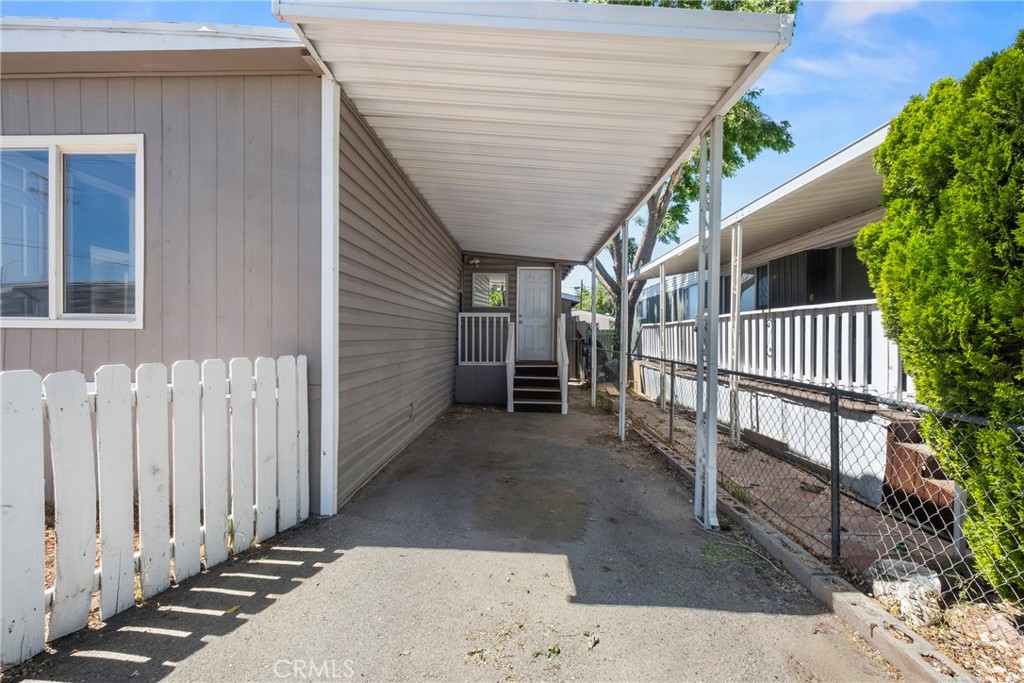 3157 E AVE I B2
