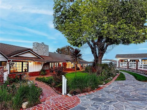 Photo of 46 Empty Saddle Road, Rolling Hills Estates, CA 90274 (MLS # SB26063017)