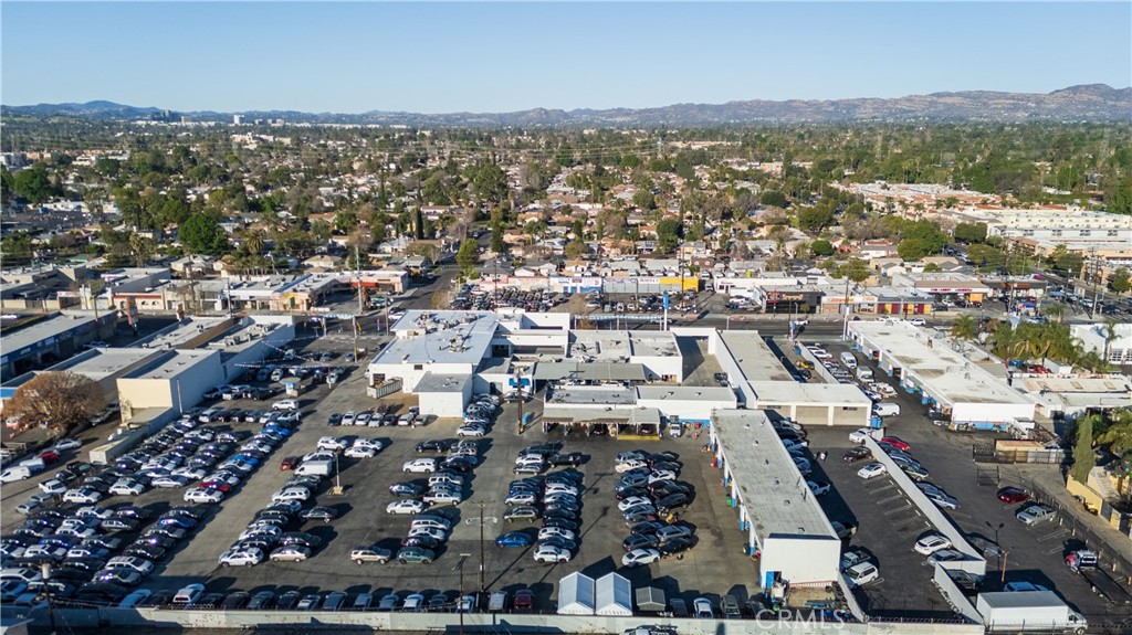 Properties 2 7515 Canby Avenue