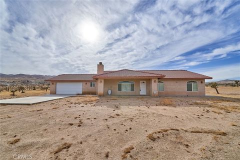 Photo of 25625 Rancho St, Apple Valley, CA 92308 (MLS # PW26022290)