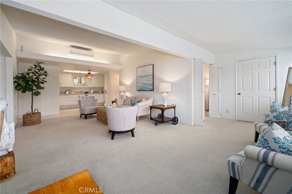 1670 Interlachen Road 43J